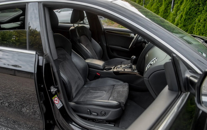 Audi A5 cena 52900 przebieg: 270000, rok produkcji 2011 z Radom małe 631